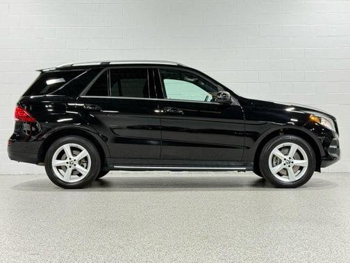 2019 Mercedes-Benz GLE 400 Base 4MATIC