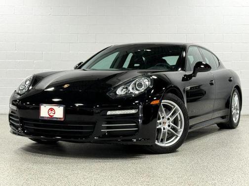 Black 2014 Porsche Panamera 4