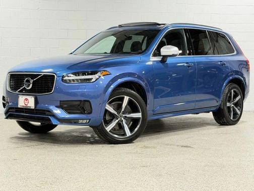 2019 Volvo XC90 T6 R-Design