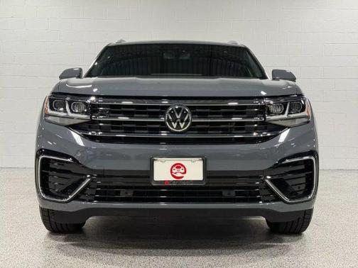 2022 Volkswagen Atlas Cross Sport 3.6L V6 SEL R-Line