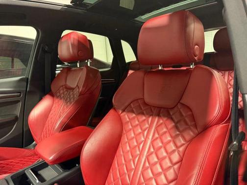 2018 Audi SQ5 3.0T Premium Plus