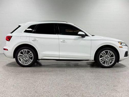 2018 Audi Q5 2.0T Tech Premium