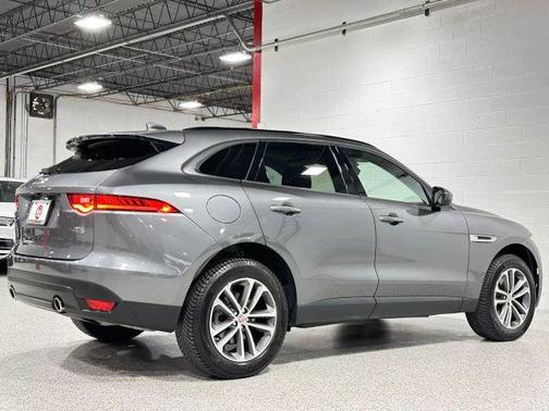 2017 Jaguar F-PACE 35t Premium