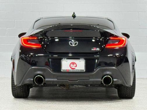 2024 Toyota GR86 Premium