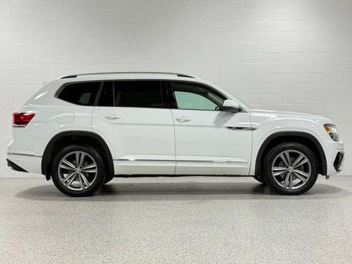 2019 Volkswagen Atlas 3.6L SEL Premium