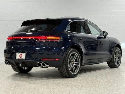 Blue 2020 Porsche Macan Turbo