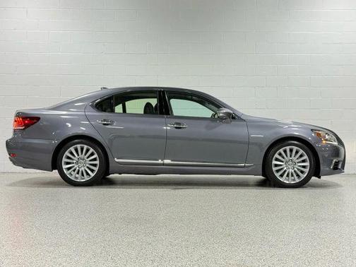 2016 Lexus LS 460 Base