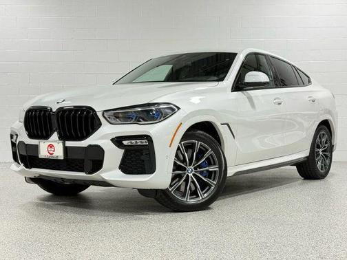 2021 BMW X6 M50i