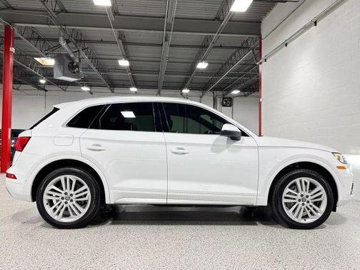 2019 Audi Q5 2.0T Prestige