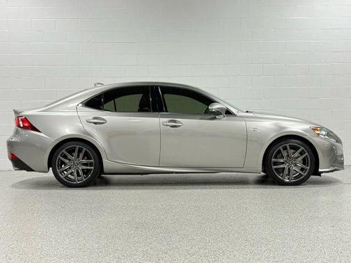2016 Lexus IS 300 Base