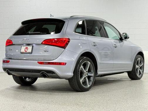 Florett Silver Metallic 2016 Audi Q5 3.0T Premium Plus