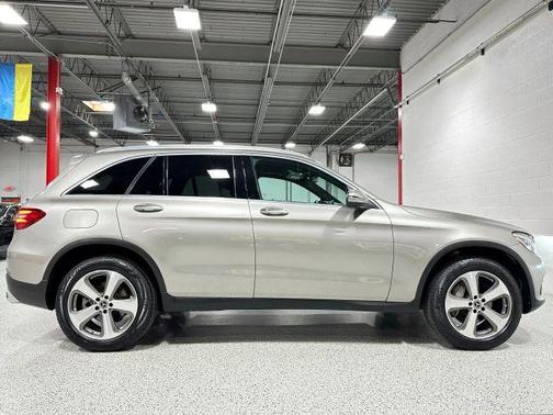 2019 Mercedes-Benz GLC 300 Base 4MATIC