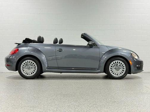 2014 Volkswagen Beetle Auto 2.5L