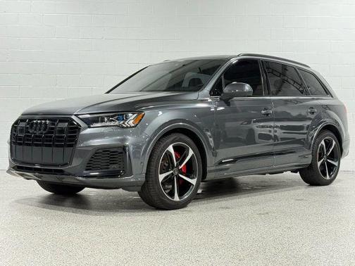 2024 Audi Q7 55 Premium