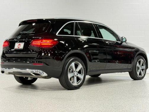 2017 Mercedes-Benz GLC 300 Base 4MATIC