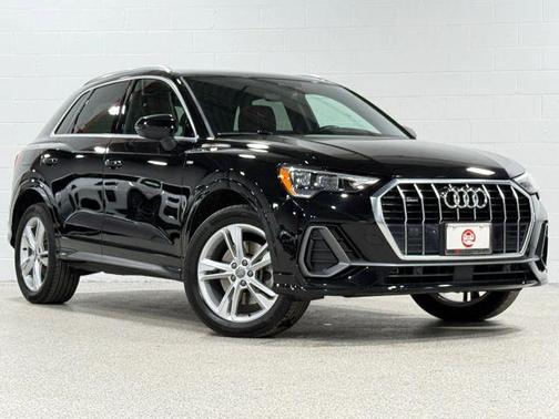 2020 Audi Q3 45 S line Premium