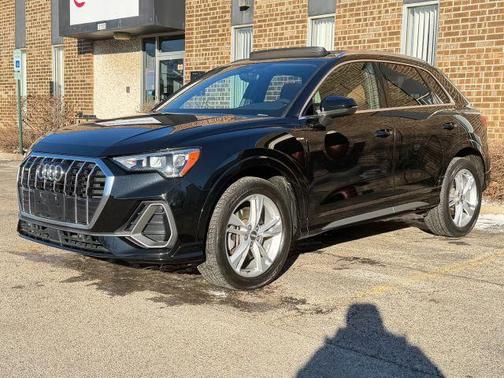 2020 Audi Q3 45 S line Premium