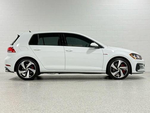 2019 Volkswagen Golf GTI 2.0T SE
