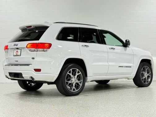 2019 Jeep Grand Cherokee Overland