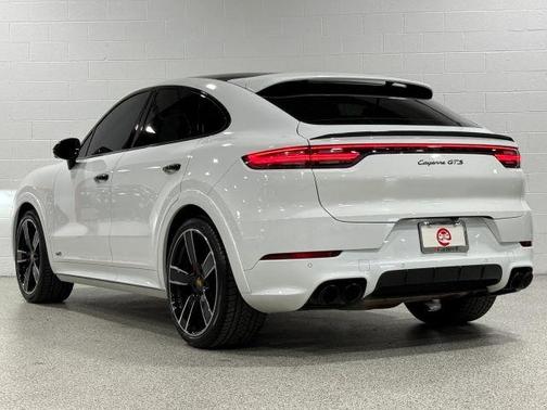 White 2022 Porsche Cayenne GTS