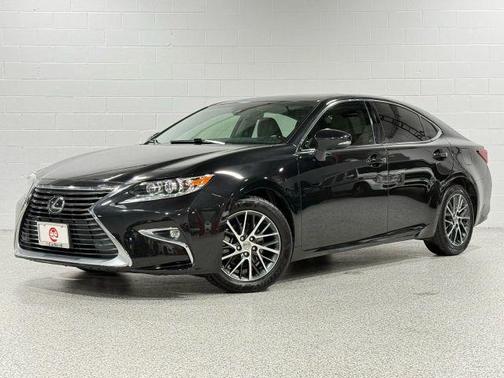 2017 Lexus ES 350 Base