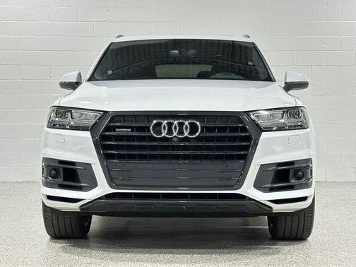 2019 Audi Q7 55 Prestige