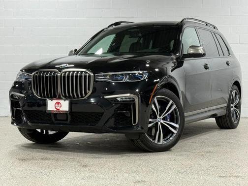 2021 BMW X7 M50i