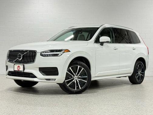 2020 Volvo XC90 T5 Momentum 7 Passenger