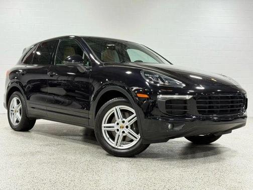 2016 Porsche Cayenne Base