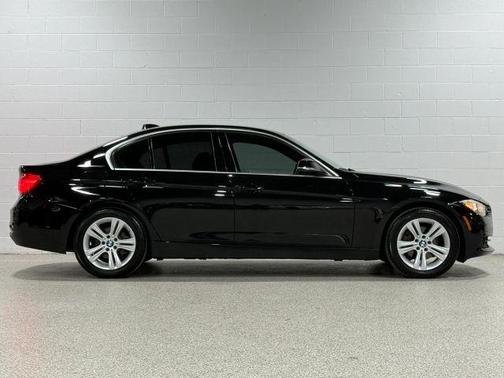 Black 2017 BMW 330 i
