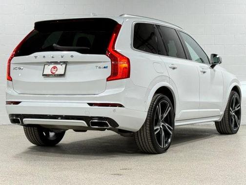 2019 Volvo XC90 T6 R-Design