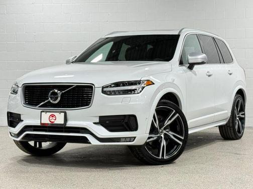 2019 Volvo XC90 T6 R-Design