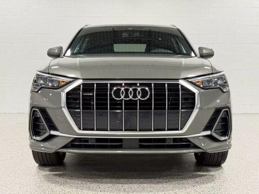 2021 Audi Q3 45 S line Premium