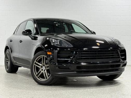 Black 2020 Porsche Macan Base