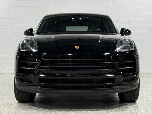 Black 2020 Porsche Macan Base