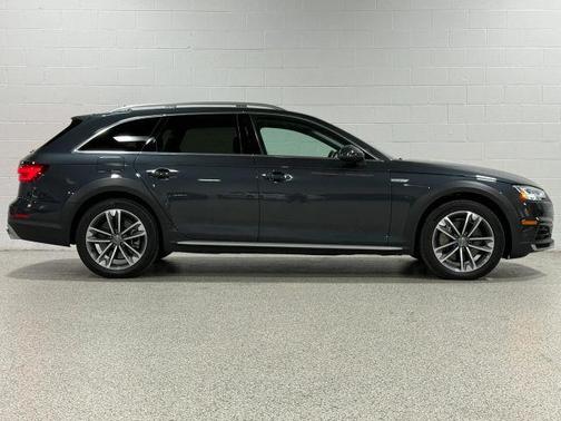 Manhattan Gray Metallic 2019 Audi A4 allroad 2.0T Premium