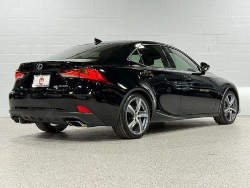 2018 Lexus IS 300 Base