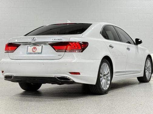 2015 Lexus LS 460 