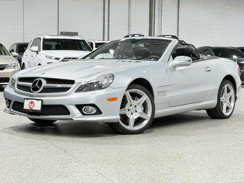 Silver 2009 Mercedes-Benz SL-Class SL 550
