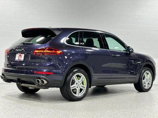 2018 Porsche Cayenne S