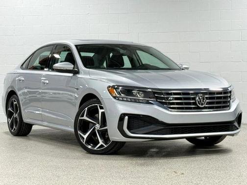 2020 Volkswagen Passat 2.0T R-Line