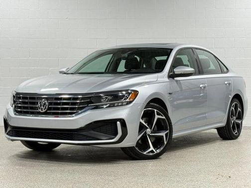 2020 Volkswagen Passat 2.0T R-Line