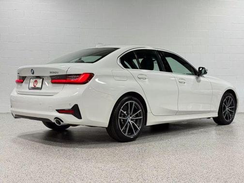 2020 BMW 330 i xDrive