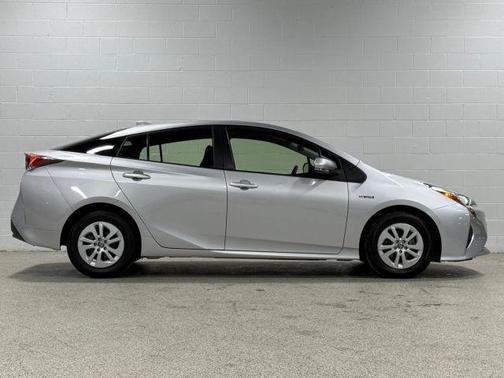 2017 Toyota Prius Two