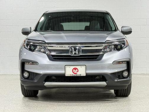 Silver 2019 Honda Pilot EX-L