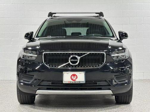 2019 Volvo XC40 T5 Momentum