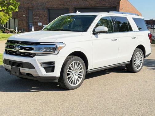 White 2022 Ford Expedition Limited