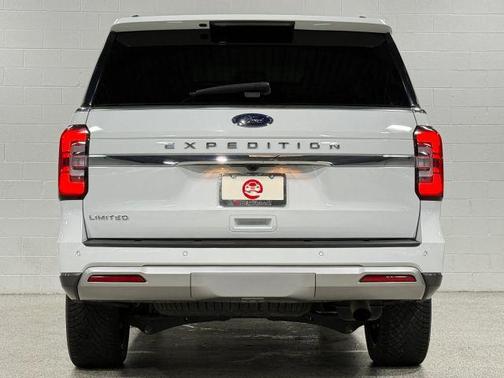 White 2022 Ford Expedition Limited