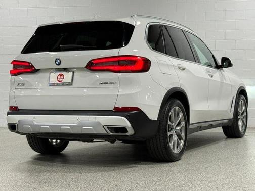 White 2019 BMW X5 xDrive40i