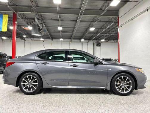 2018 Acura TLX V6 w/Technology Package